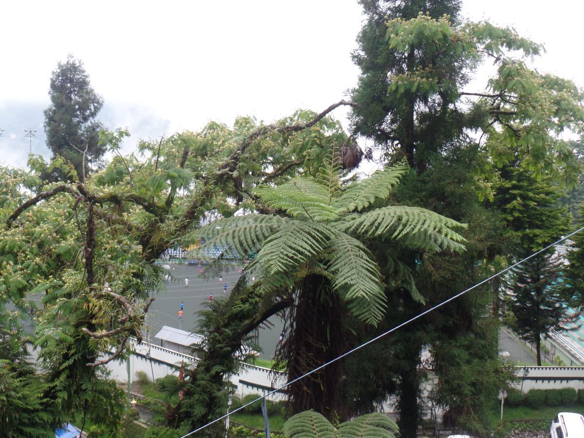 Himalayan Height Hotel Gangtok Buitenkant foto