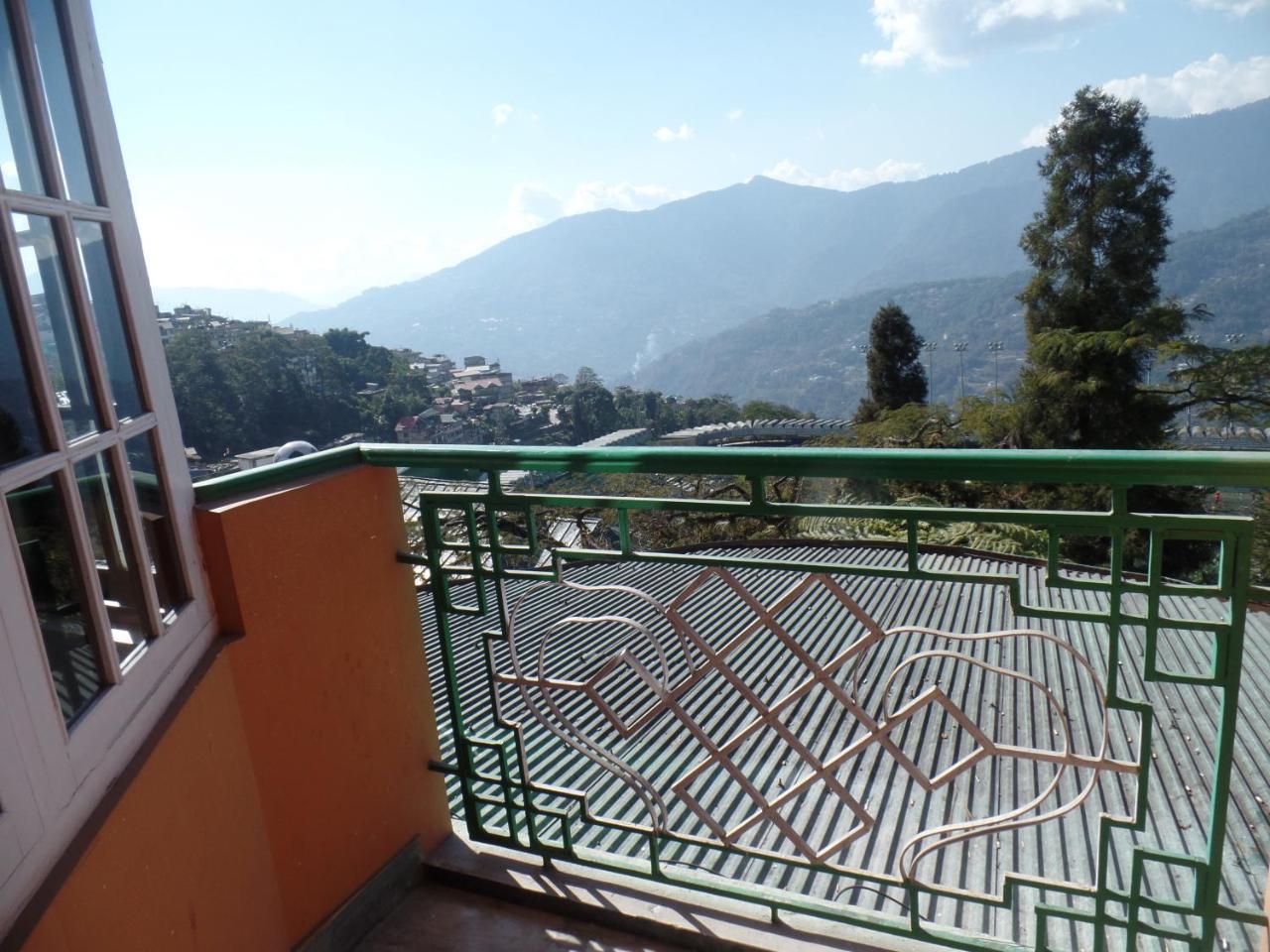 Himalayan Height Hotel Gangtok Buitenkant foto