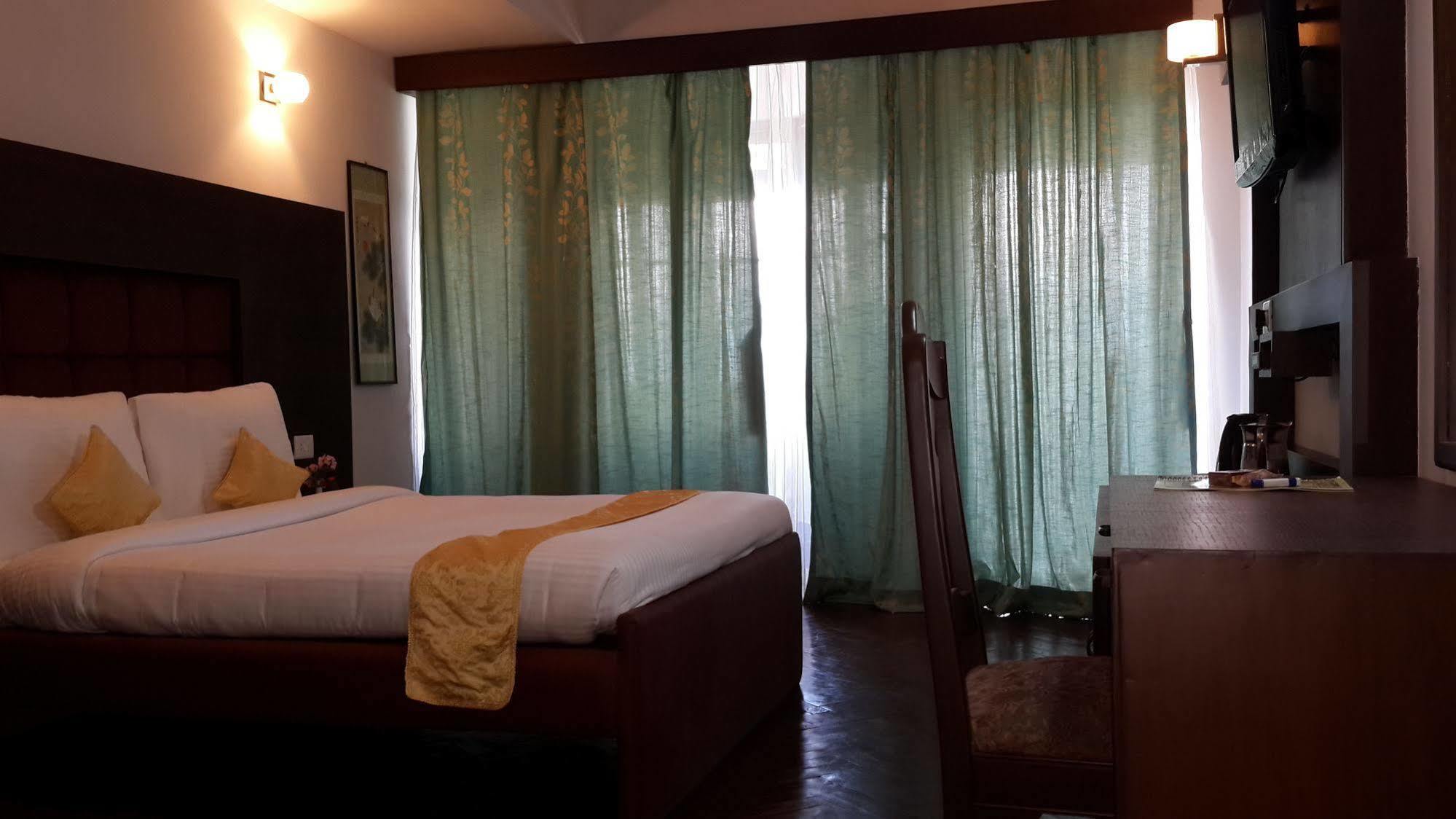 Himalayan Height Hotel Gangtok Buitenkant foto