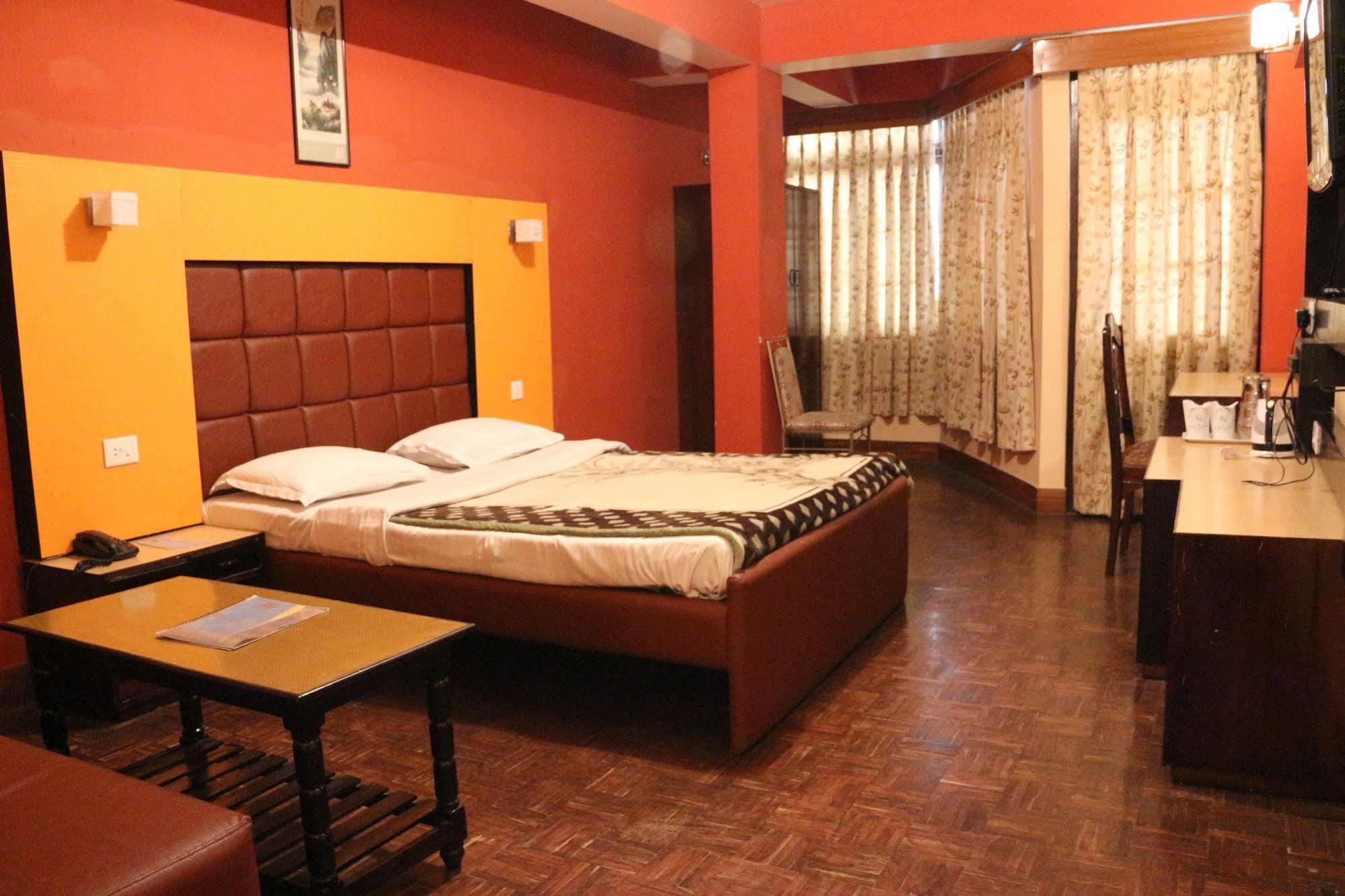 Himalayan Height Hotel Gangtok Buitenkant foto