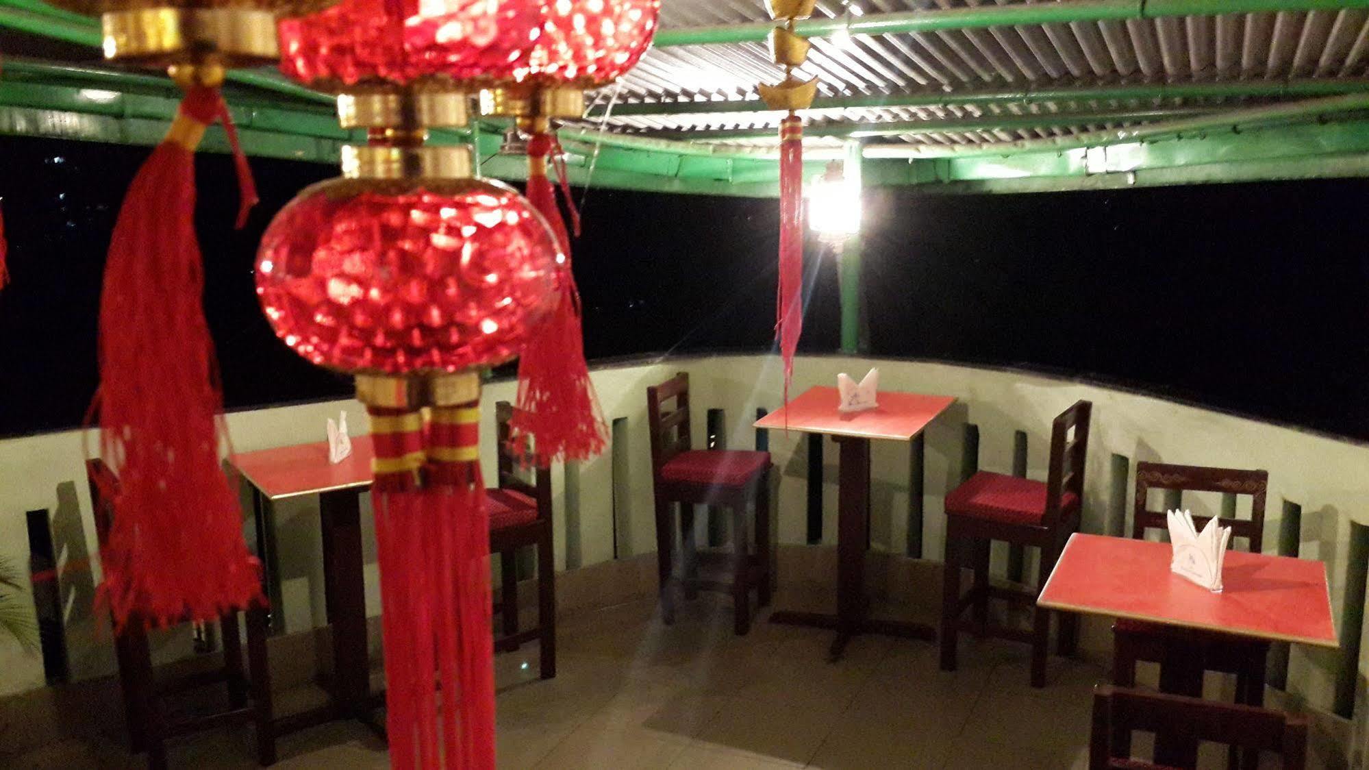 Himalayan Height Hotel Gangtok Buitenkant foto